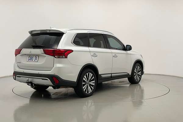 2019 Mitsubishi Outlander Exceed ZL