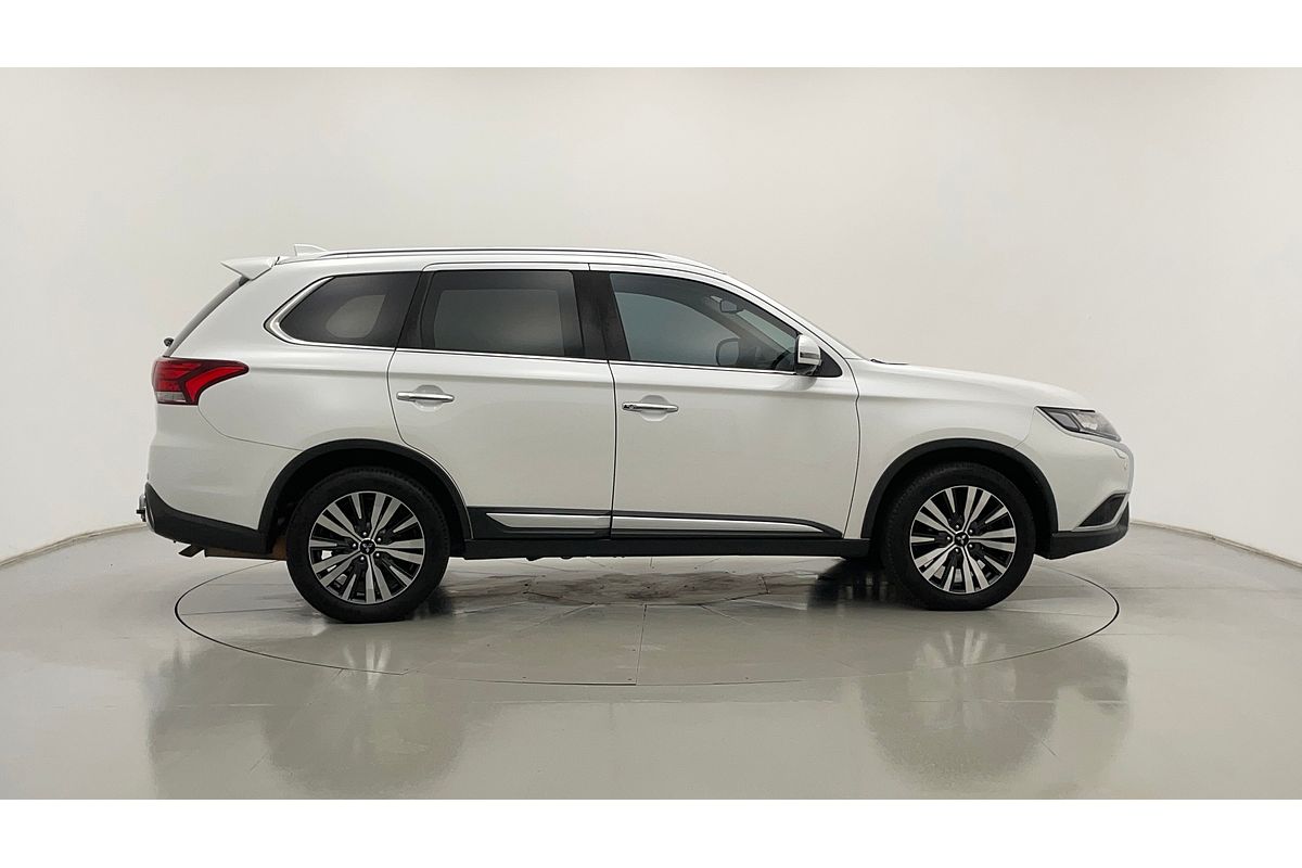 2019 Mitsubishi Outlander Exceed ZL