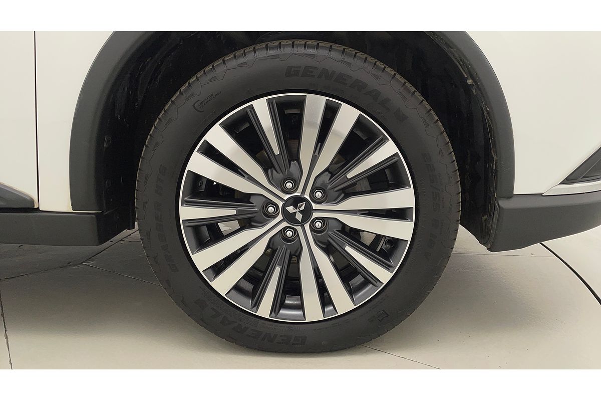 2019 Mitsubishi Outlander Exceed ZL