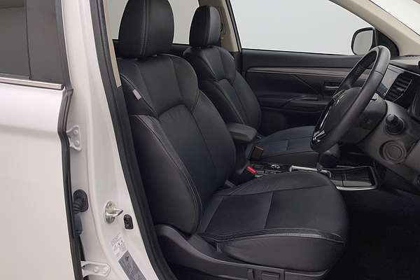 2019 Mitsubishi Outlander Exceed ZL