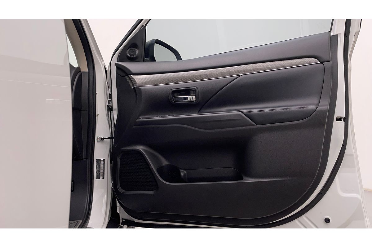 2019 Mitsubishi Outlander Exceed ZL