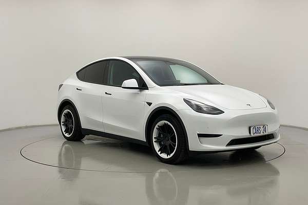 2022 Tesla Model Y Rear-Wheel Drive