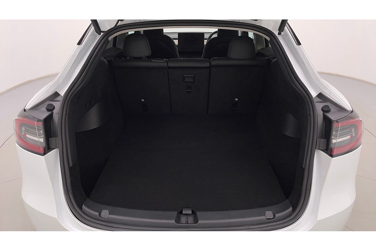 2022 Tesla Model Y Rear-Wheel Drive
