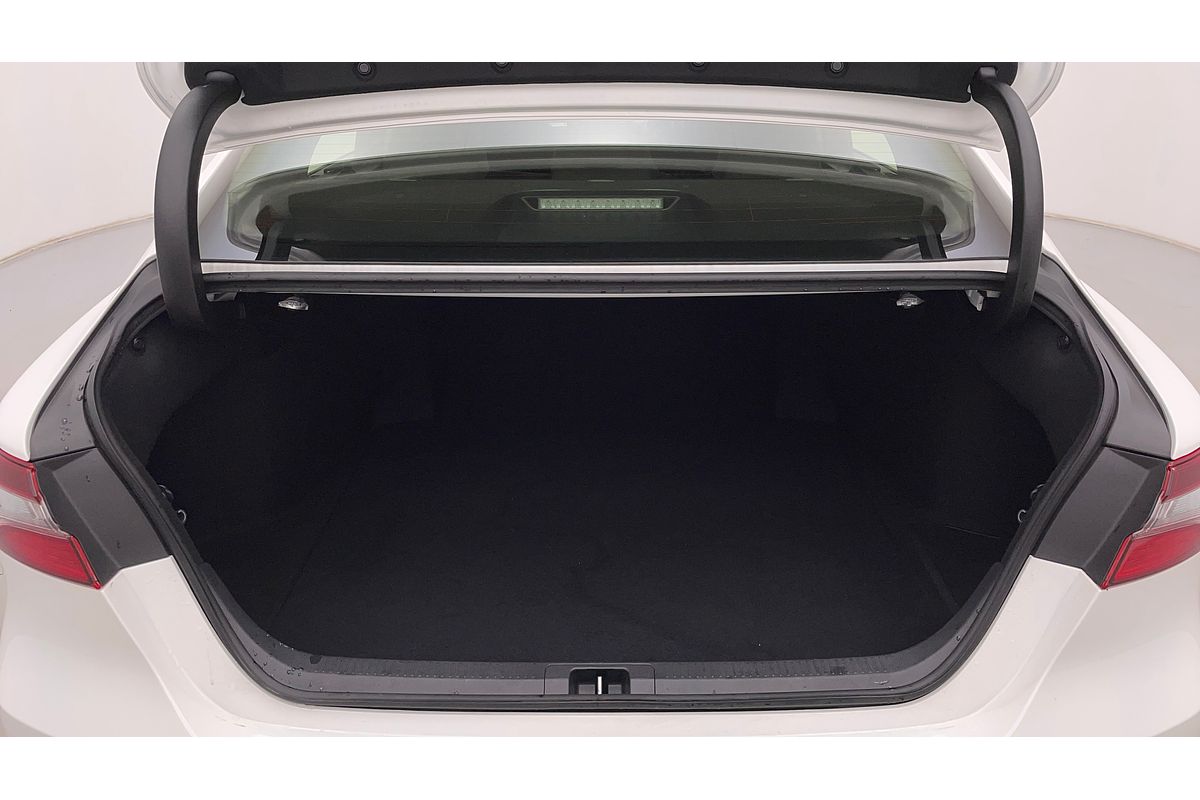 2024 Toyota Camry Ascent AXVH70R