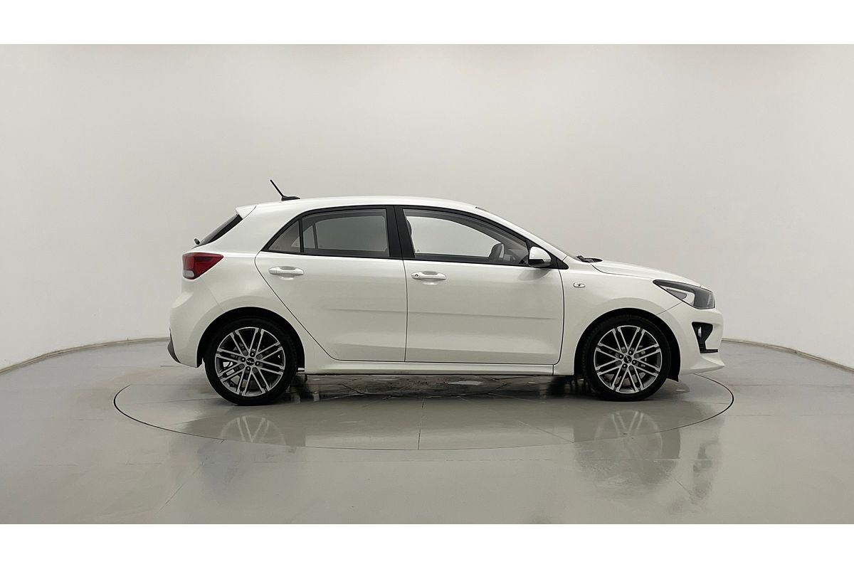 2022 Kia Rio S YB