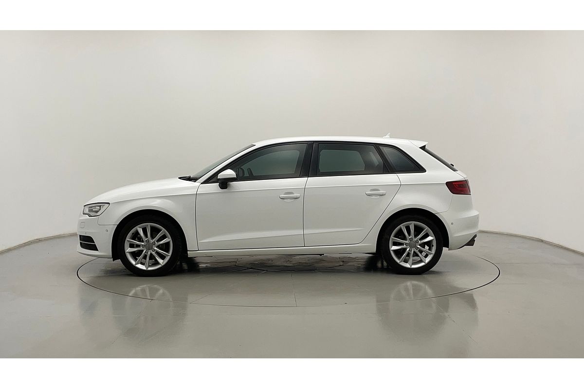 2016 Audi A3 Attraction 8V