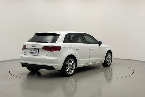 2016 Audi A3 Attraction 8V