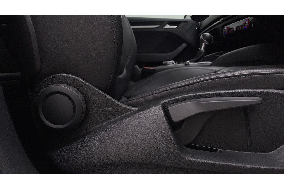 2016 Audi A3 Attraction 8V