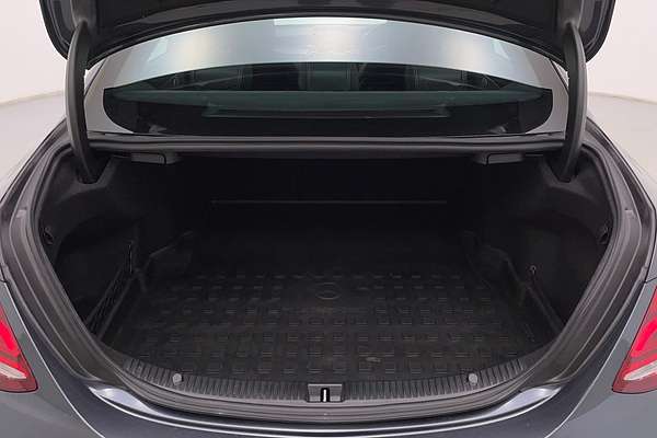 2016 Mercedes-Benz C-Class C200 W205
