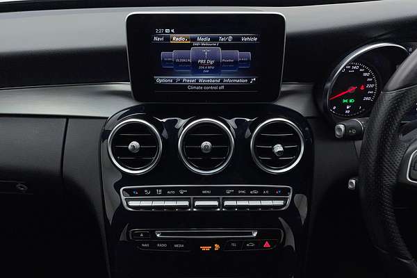 2016 Mercedes-Benz C-Class C200 W205