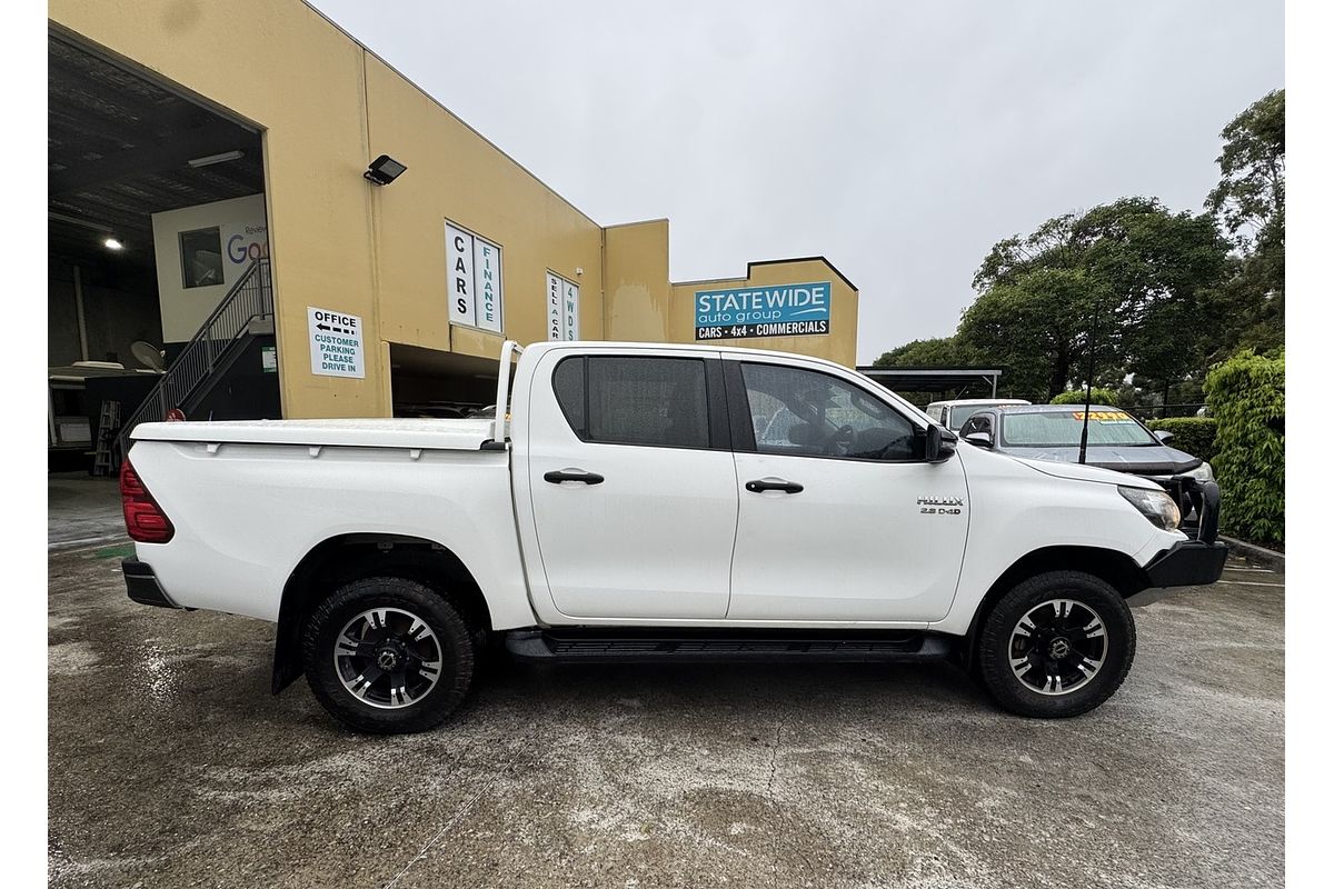 2017 Toyota Hilux SR (4x4) GUN126R MY17 4X4