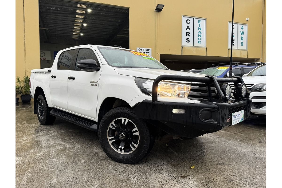 2017 Toyota Hilux SR (4x4) GUN126R MY17 4X4