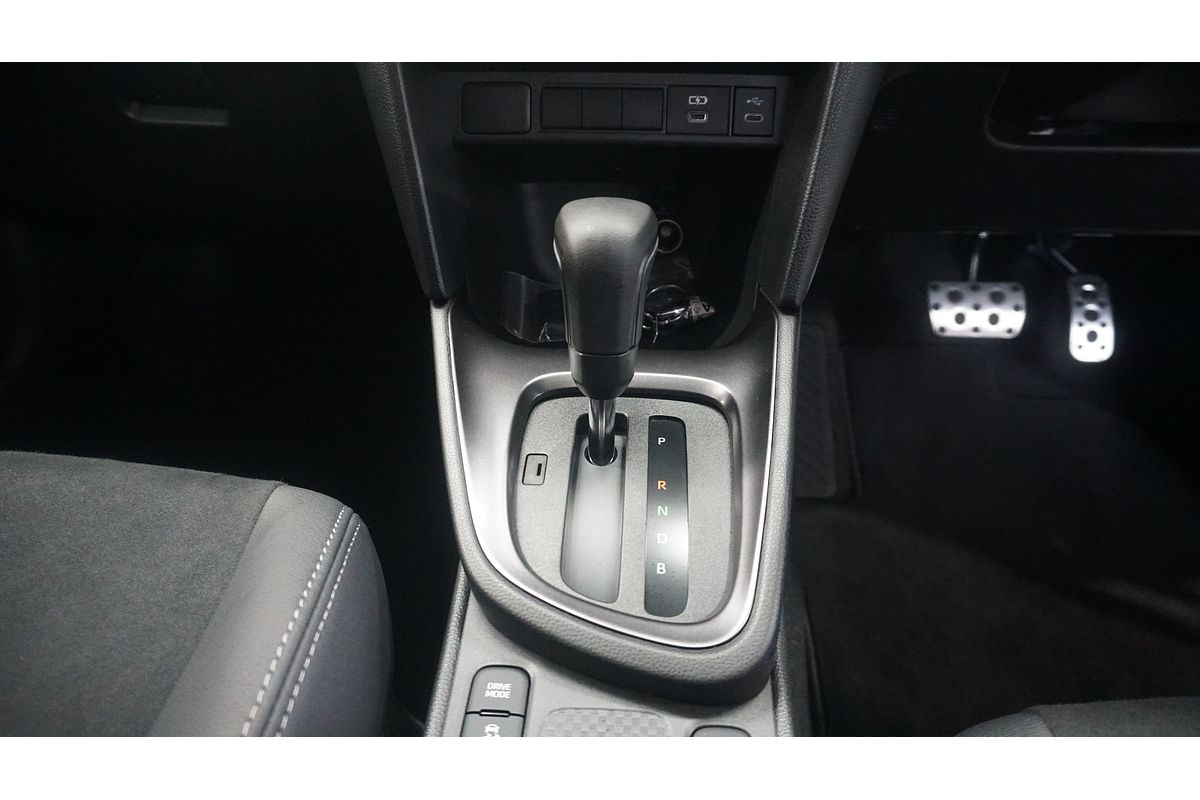 2025 Toyota Yaris Cross GR Sport MXPJ10R