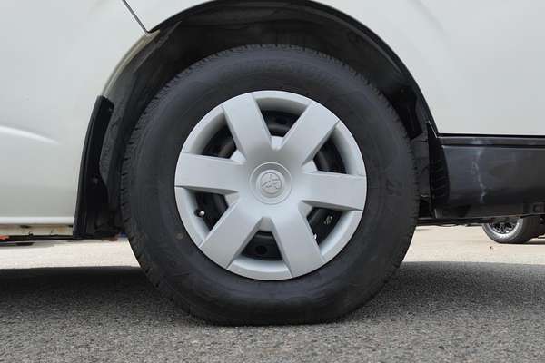 2015 Toyota Hiace Commuter KDH223R ELWB High Roof