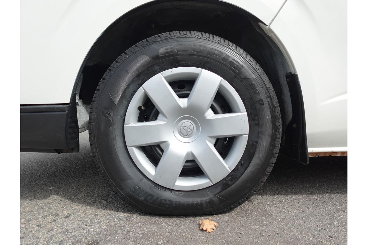 2015 Toyota Hiace Commuter KDH223R ELWB High Roof