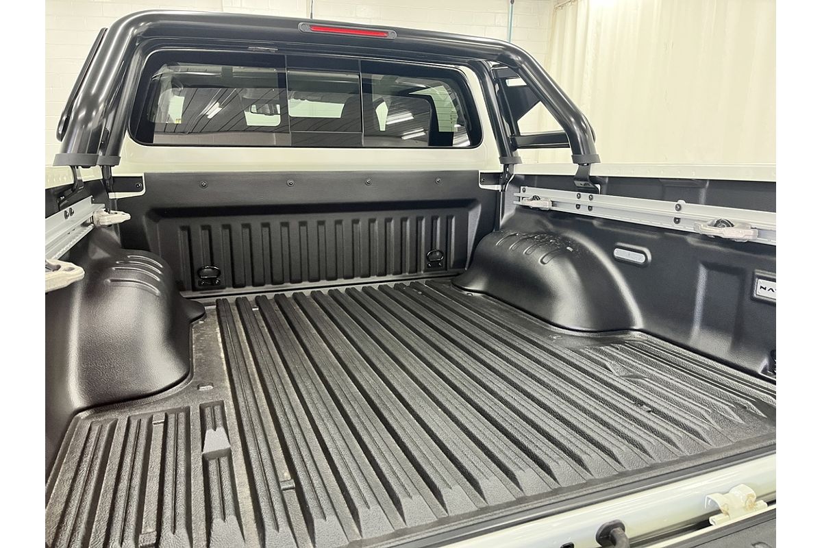 Nissan NAVARA 4X4 2.3 DSL AUTO DC P4X WARRIOR