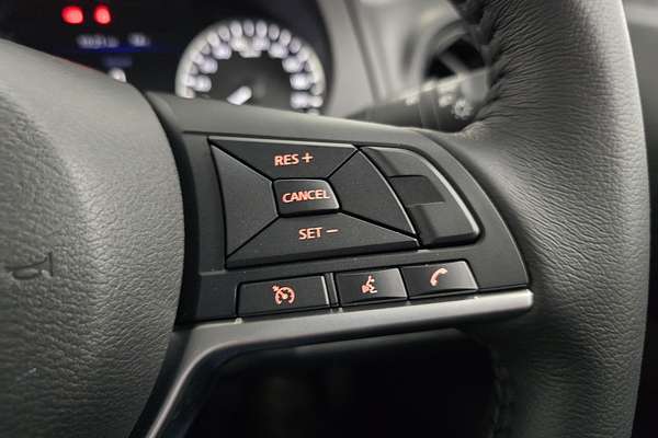2025 Nissan Navara PRO-4X D23 4X4