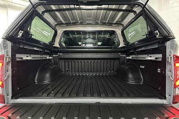 2025 Nissan Navara PRO-4X D23 4X4