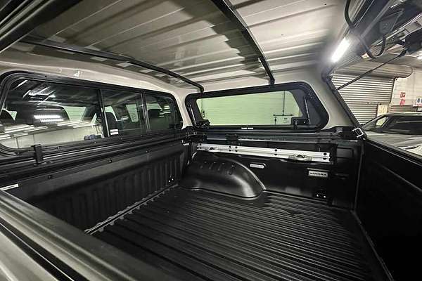 2025 Nissan Navara PRO-4X D23 4X4