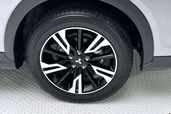 2023 Mitsubishi Eclipse Cross LS YB