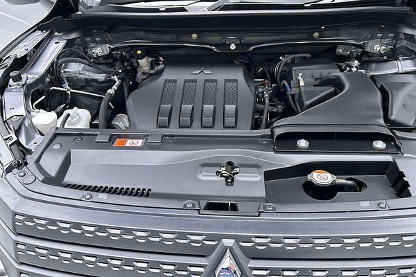 2023 Mitsubishi Eclipse Cross LS YB
