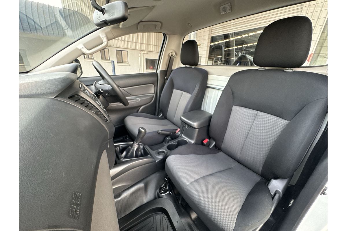 2016 Mitsubishi Triton GLX MQ Rear Wheel Drive