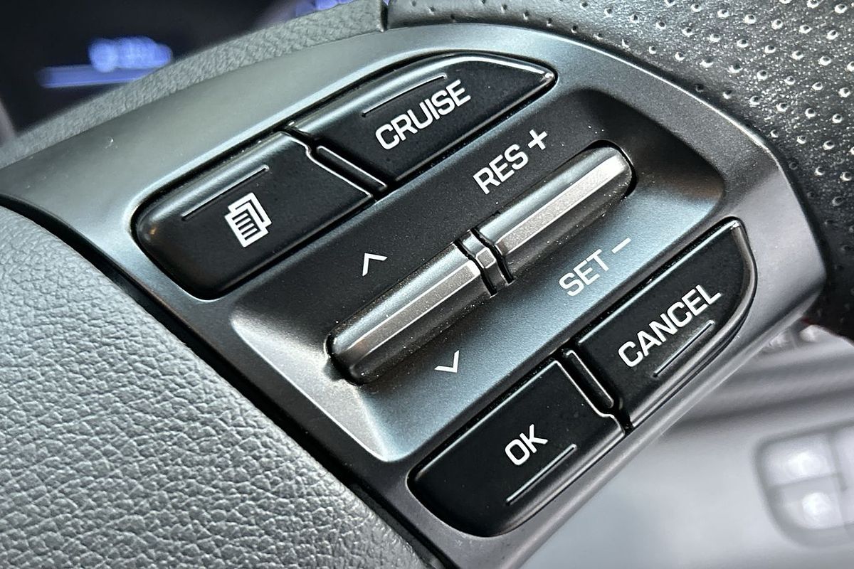 2019 Hyundai Elantra Sport Premium AD.2