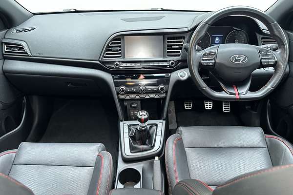 2019 Hyundai Elantra Sport Premium AD.2