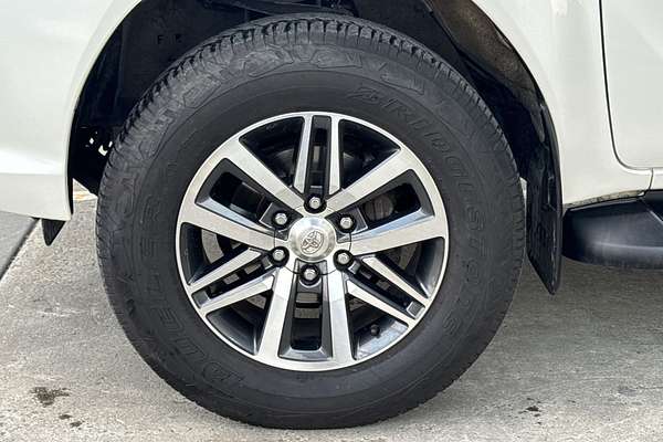 2017 Toyota Hilux SR5 GUN126R 4X4