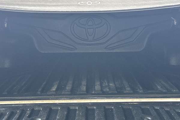 2017 Toyota Hilux SR5 GUN126R 4X4