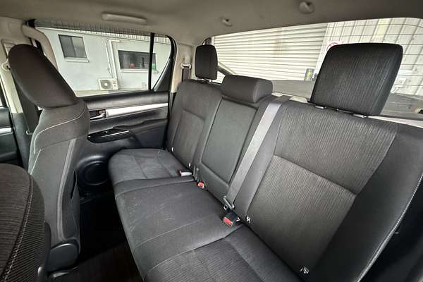 2017 Toyota Hilux SR5 GUN126R 4X4