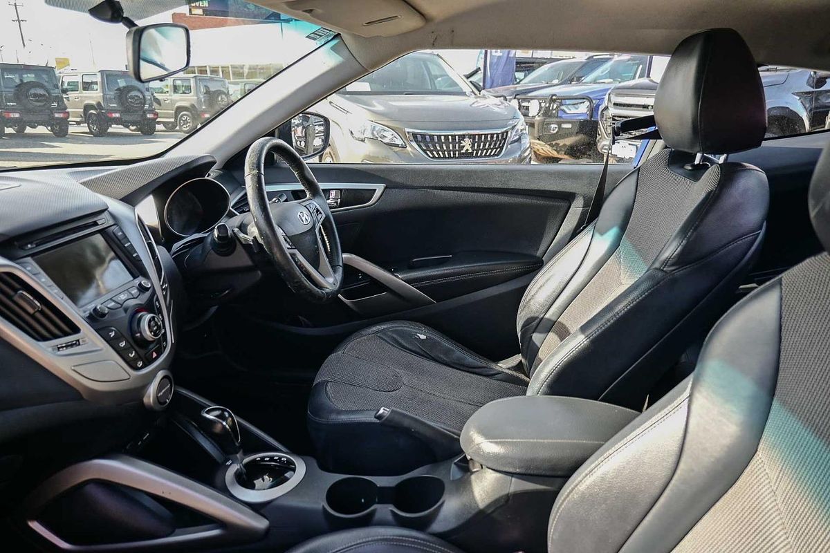2012 Hyundai Veloster + FS