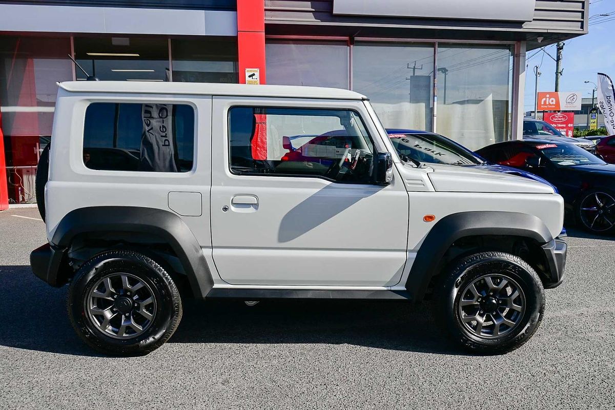 2024 Suzuki Jimny