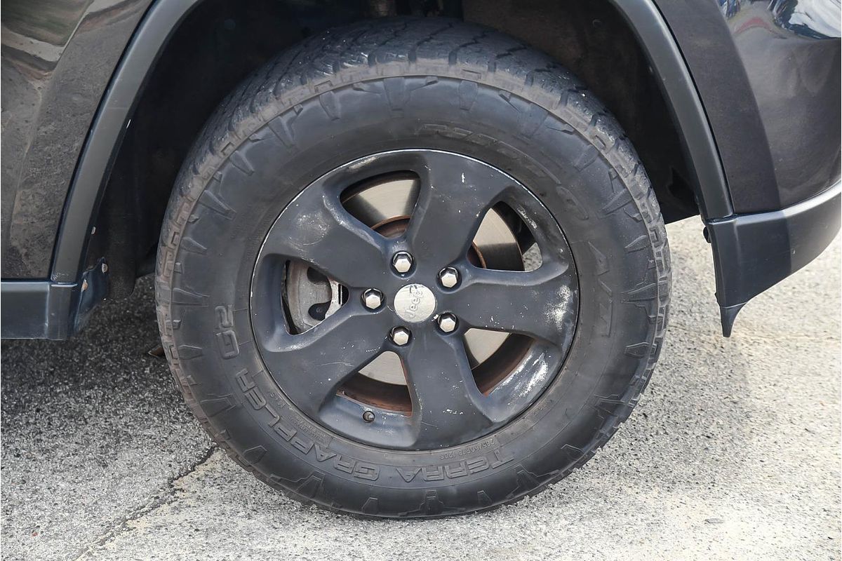 2012 Jeep Grand Cherokee Laredo WK