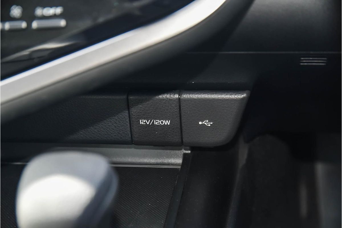 2023 Toyota Camry Ascent AXVH70R