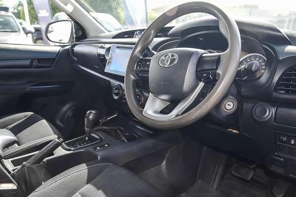 2019 Toyota Hilux SR GUN126R 4X4
