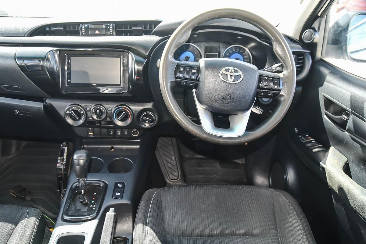 2020 Toyota Hilux SR GUN126R 4X4