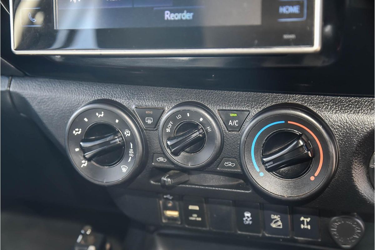 2019 Toyota Hilux SR GUN126R 4X4
