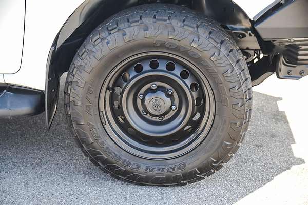 2020 Toyota Hilux SR GUN126R 4X4