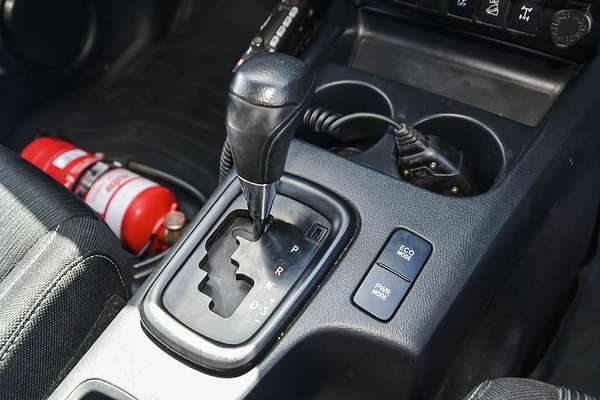 2019 Toyota Hilux SR GUN126R 4X4