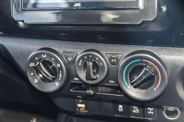 2020 Toyota Hilux SR GUN126R 4X4