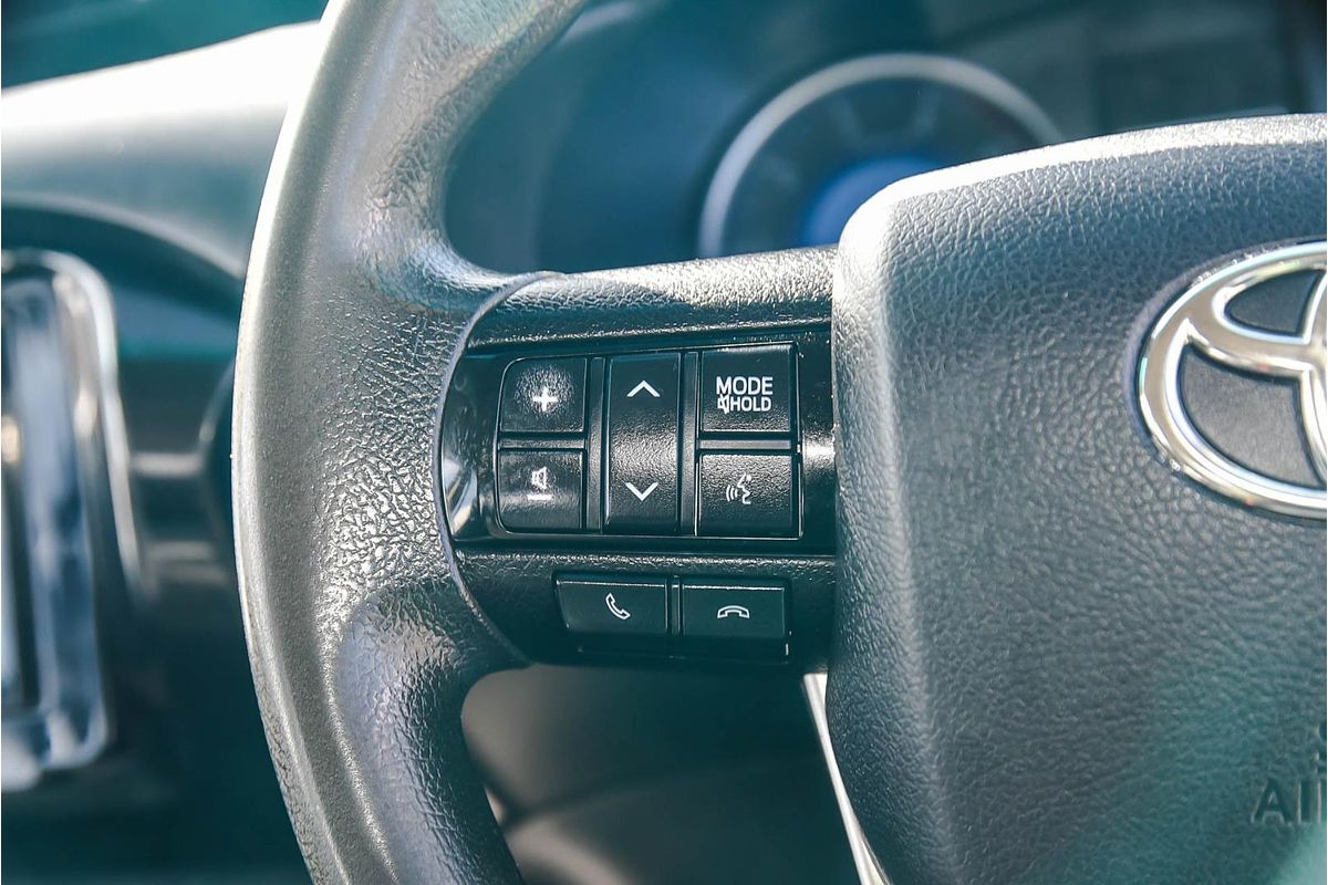 2020 Toyota Hilux SR GUN126R 4X4