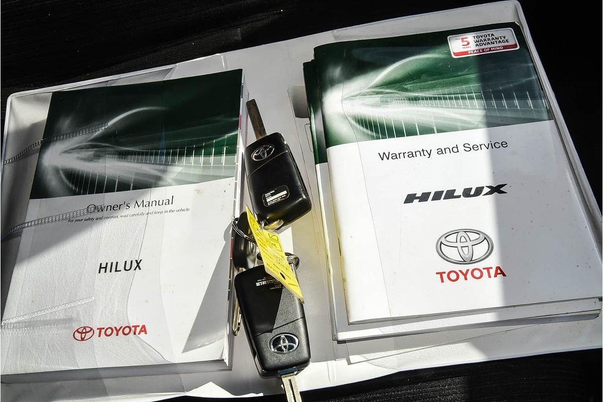 2020 Toyota Hilux SR GUN126R 4X4