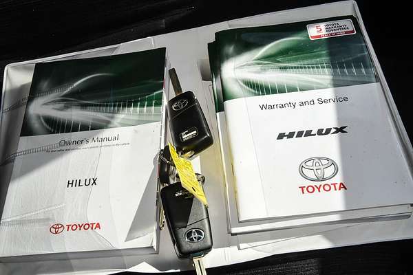2020 Toyota Hilux SR GUN126R 4X4