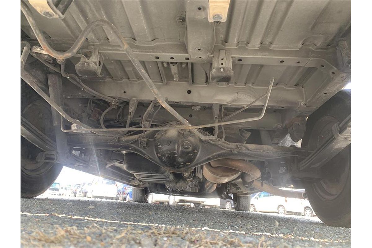 2014 Toyota Hiace SLWB Extra High Roof TRH226