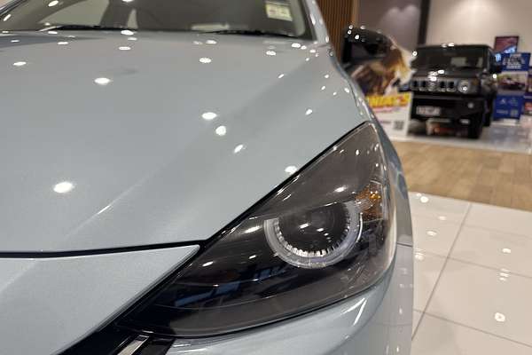 2025 Mazda 2 G15 Evolve DJ Series