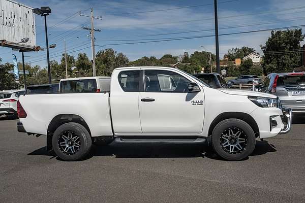 2020 Toyota Hilux
