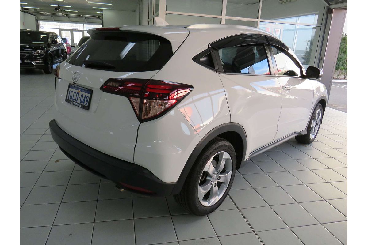 2016 Honda HR-V VTi-S