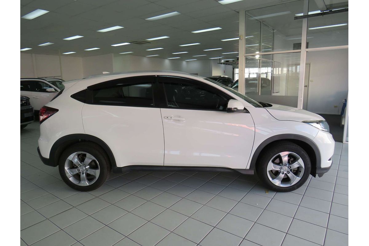 2016 Honda HR-V VTi-S