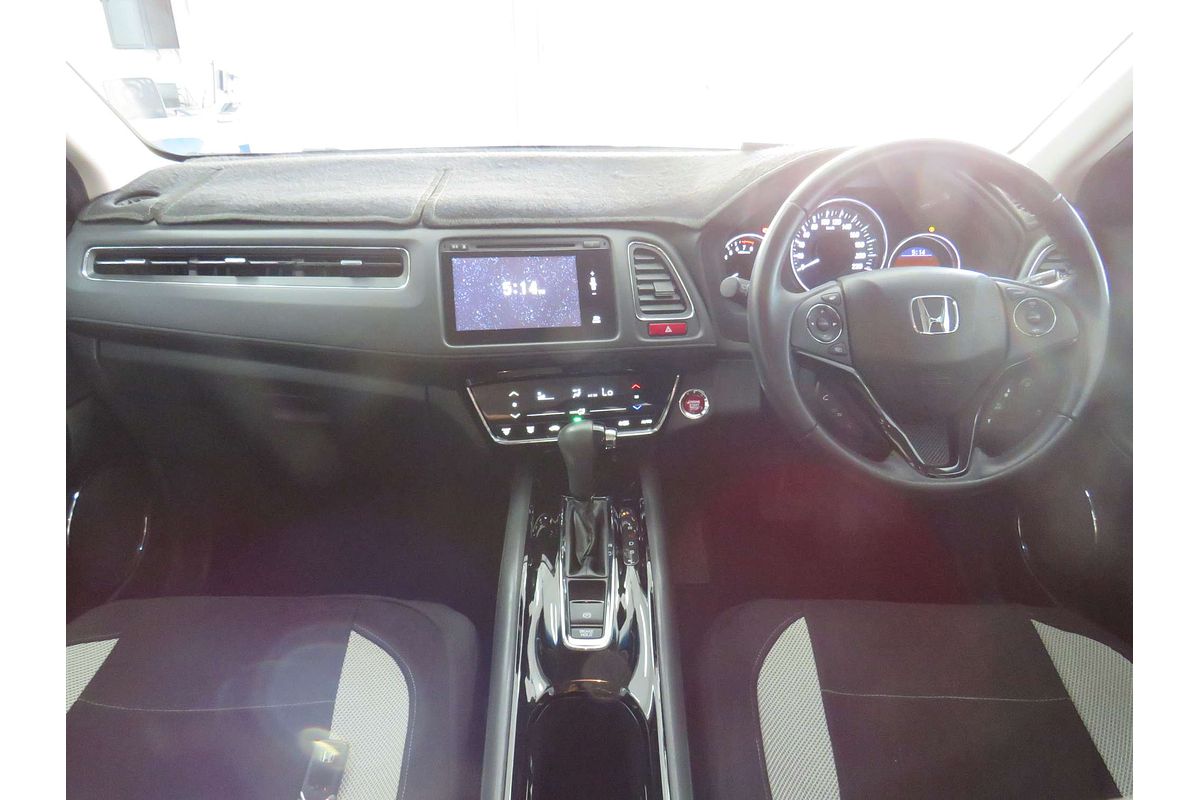 2016 Honda HR-V VTi-S